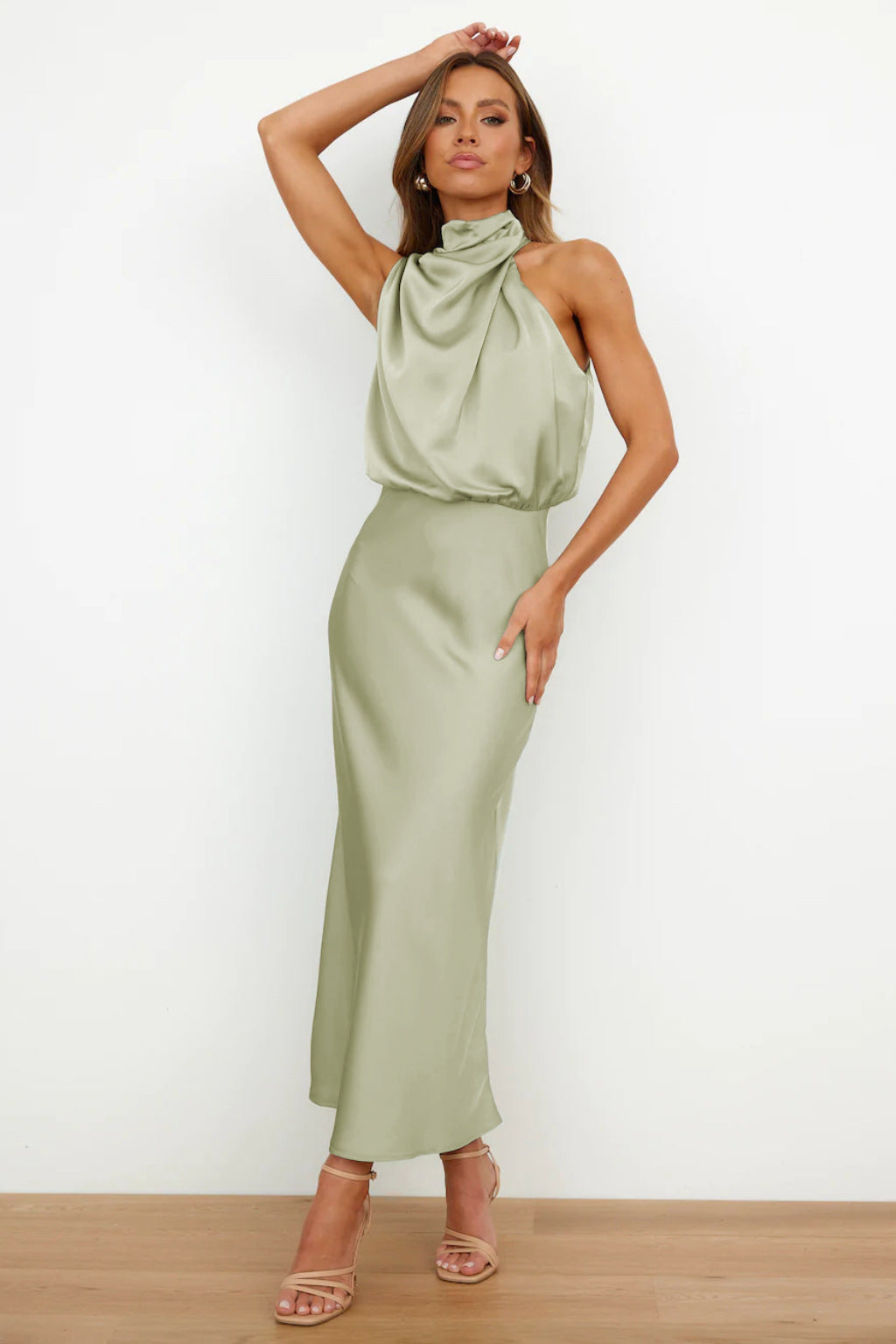 Verona™ | Elegant Dress with Open Back