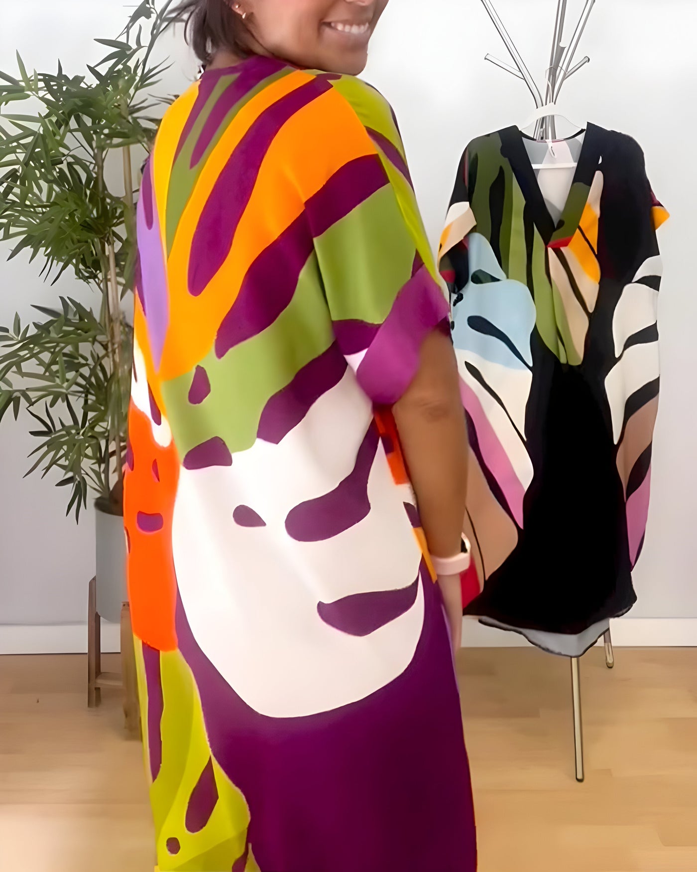 Emelia - Abstract Print Dress