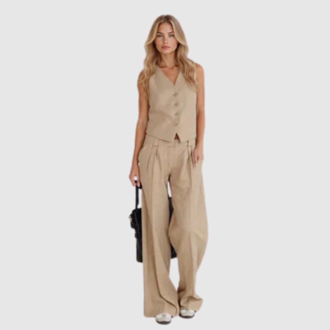 Anita | Casual Set in Handcrafted Linen