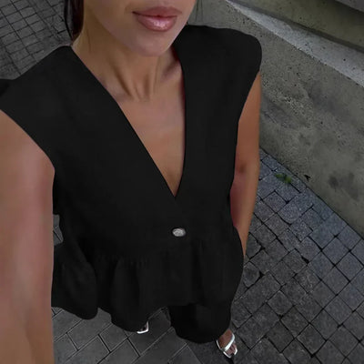 Laura™ | Graceful and Flowing Ensemble
